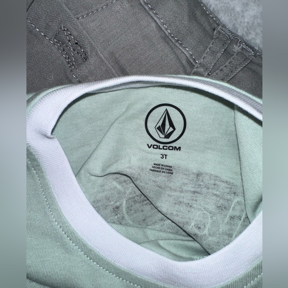 NWT Volcom Toddler Set - Picture 6 of 6